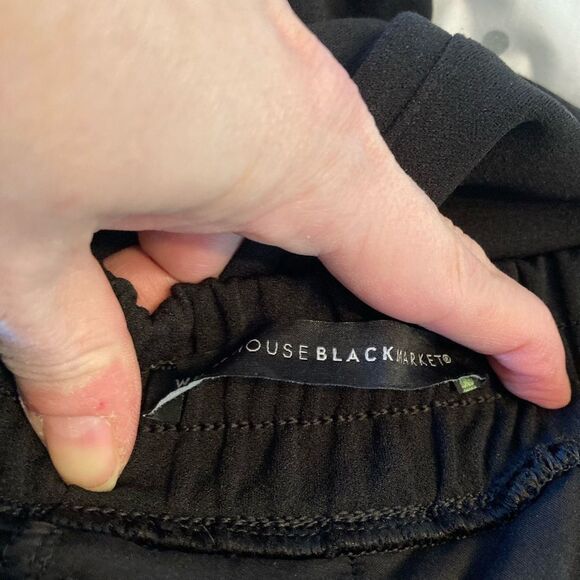 WHBM tapered ankle cuffed full leg crepe w/drawstring waist & pockets - Picture 12 of 13